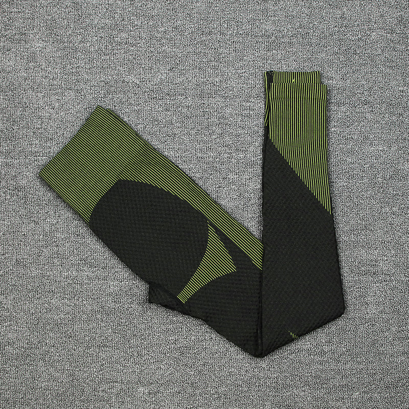 women’s workout gym tracksuit 