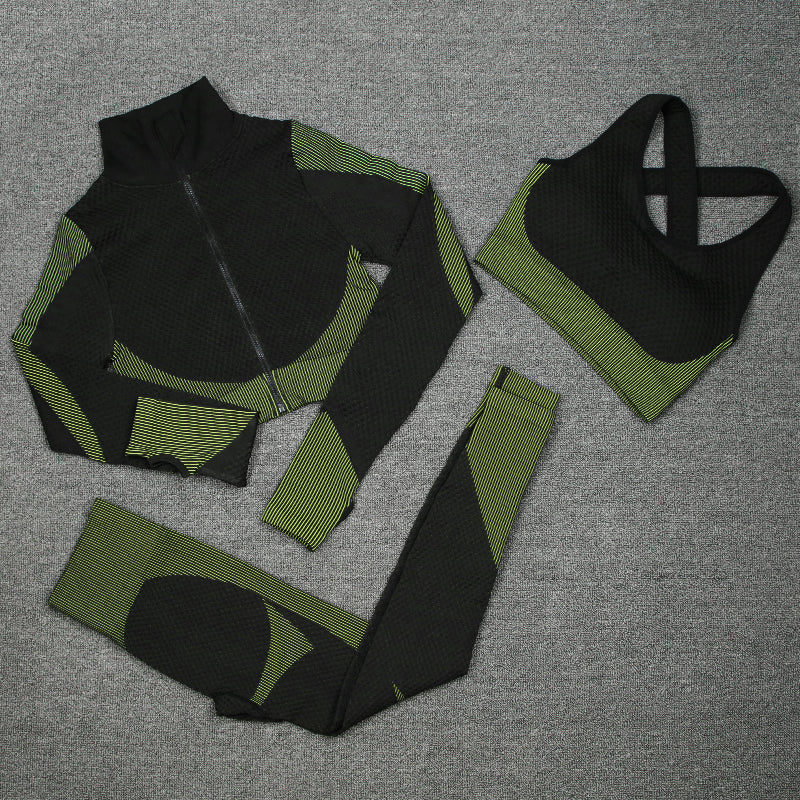 women’s workout gym tracksuit 